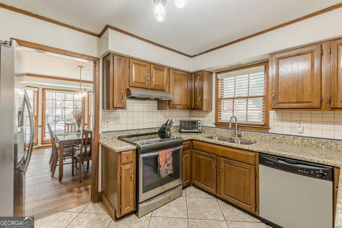 3811 Holy Cross Court Decatur - Photo 13