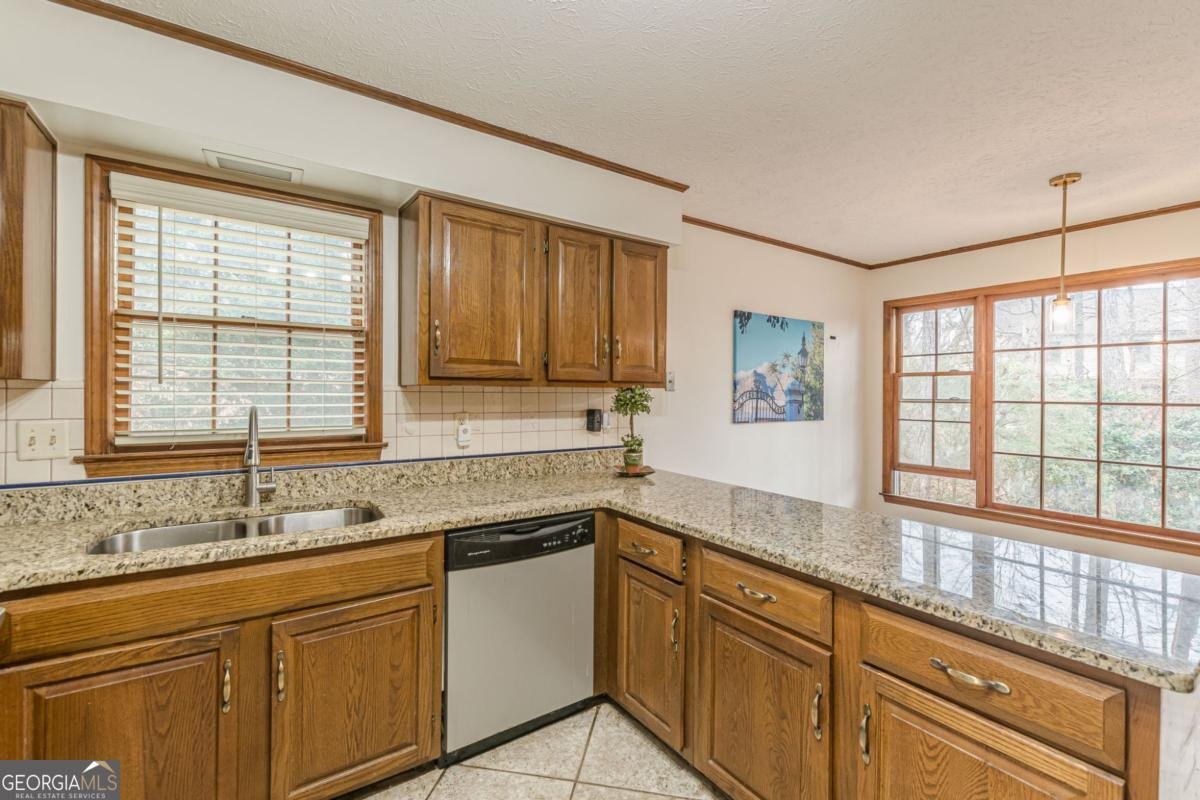 3811 Holy Cross Court Decatur - Photo 15