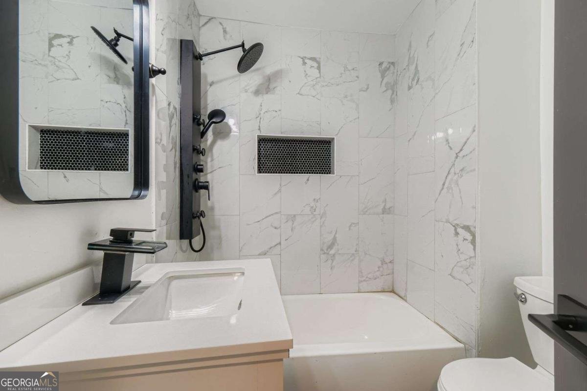 1866 Thompson Avenue East Point - Photo 12