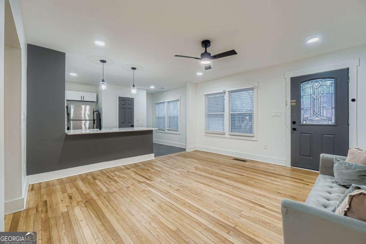 1866 Thompson Avenue East Point - Photo 8