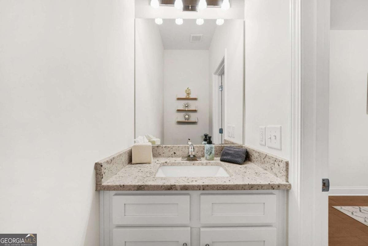 617 Chestnut Street Hapeville - Photo 8