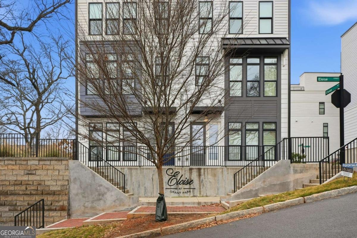 727 Eloise Way Atlanta - Photo 1