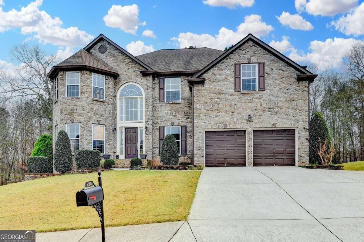 2819 Heritage Oaks Circle Dacula - Photo 1