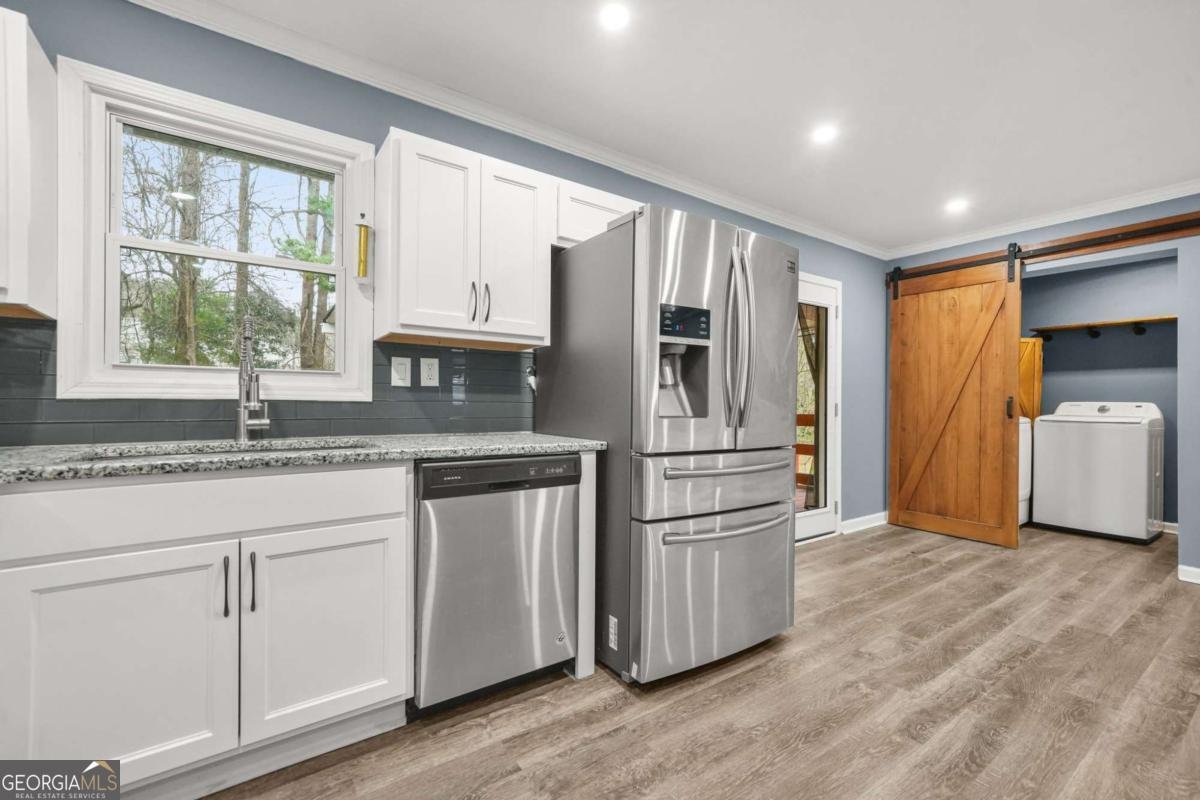 3048 Cottonwood Drive Atlanta - Photo 8