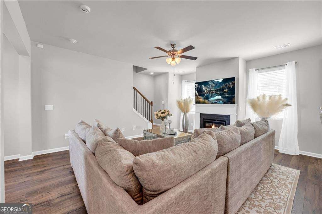 930 Bentley Drive Fairburn - Photo 8