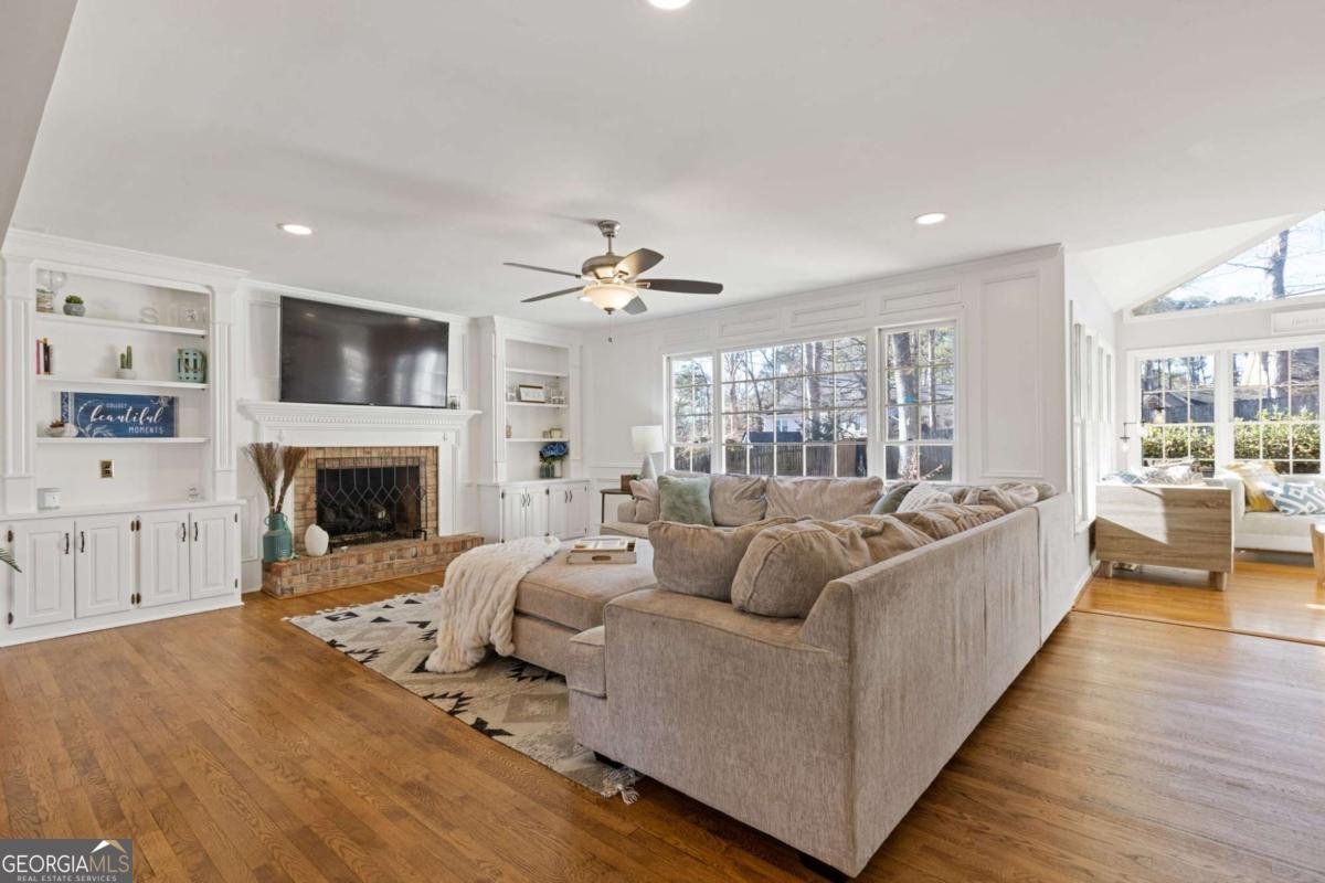 4594 Cape Kure Court Peachtree Corners - Photo 8