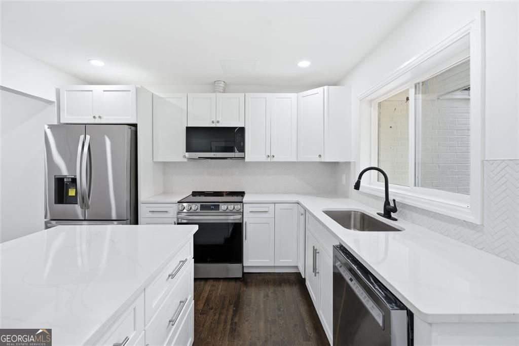 2277 Edgemore Drive Atlanta - Photo 11