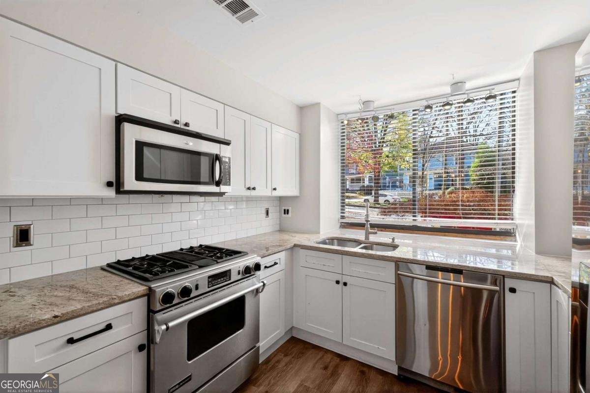 777 Charles Allen Drive Atlanta - Photo 6