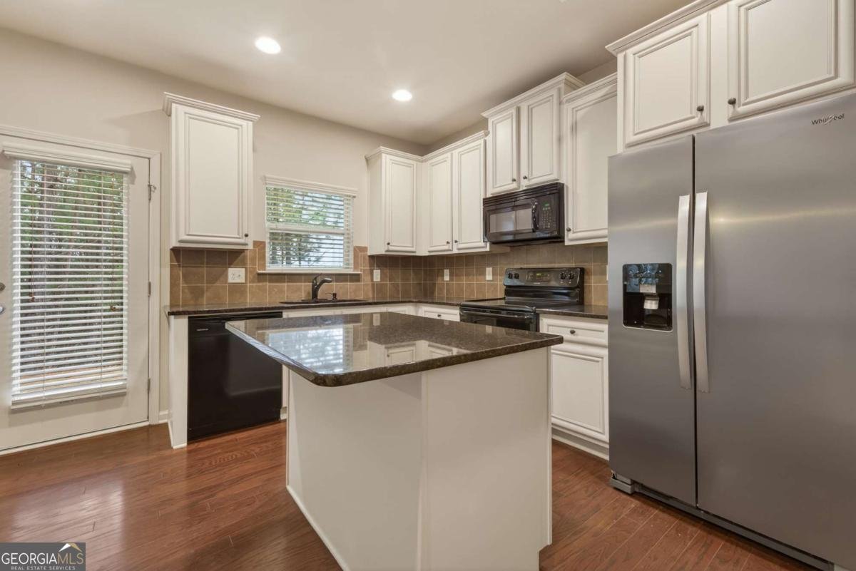 1925 Homeside Drive Cumming - Photo 13