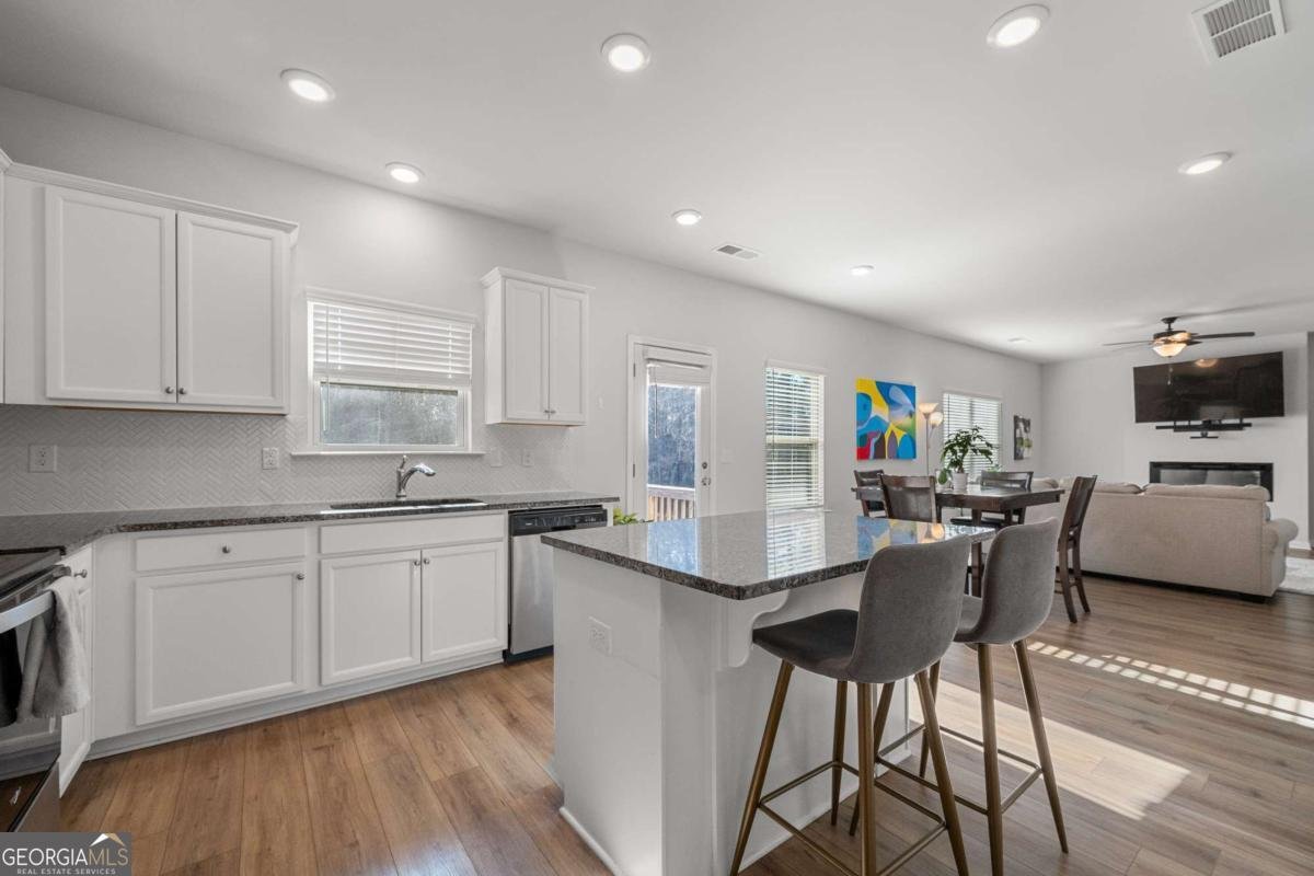 925 Lakehaven Lane Loganville - Photo 8