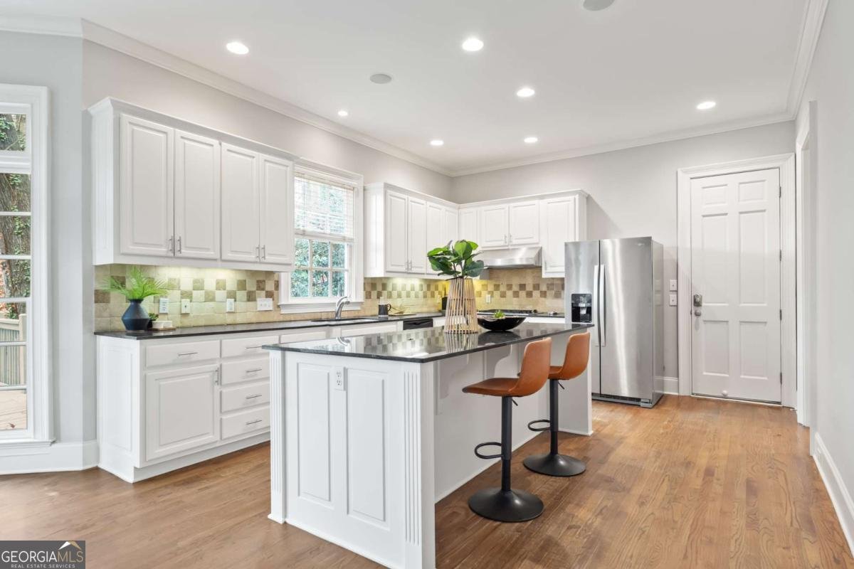 2181 Mckinley Road Atlanta - Photo 23