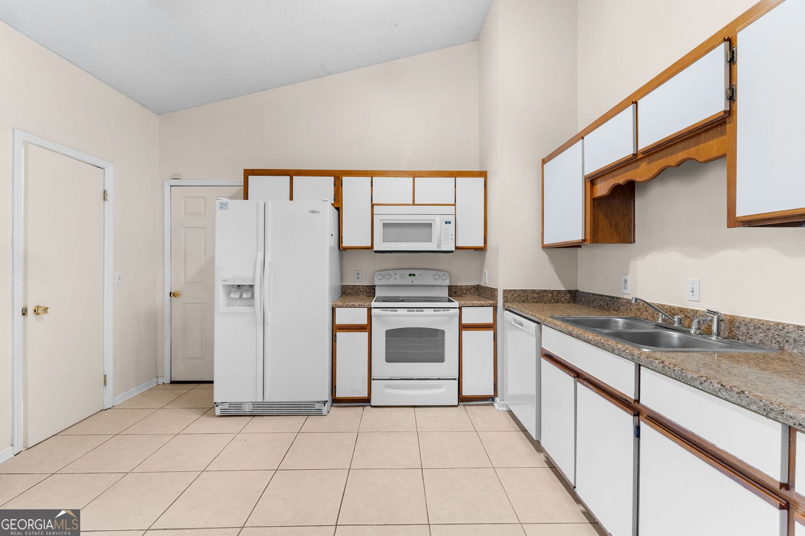 207 Whippoorwill Lane Richmond Hill - Photo 9