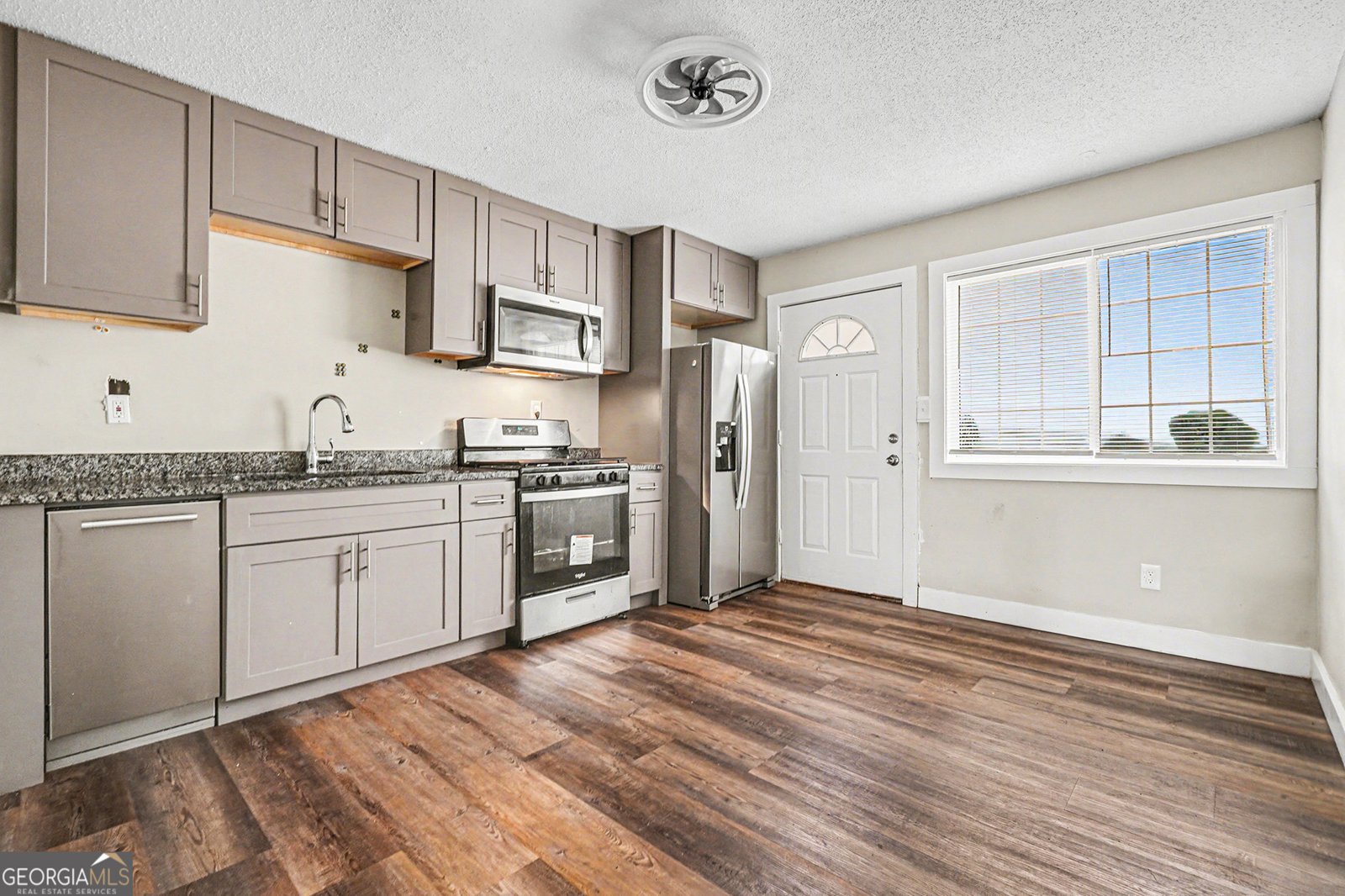 405 Fairburn Road Atlanta - Photo 7