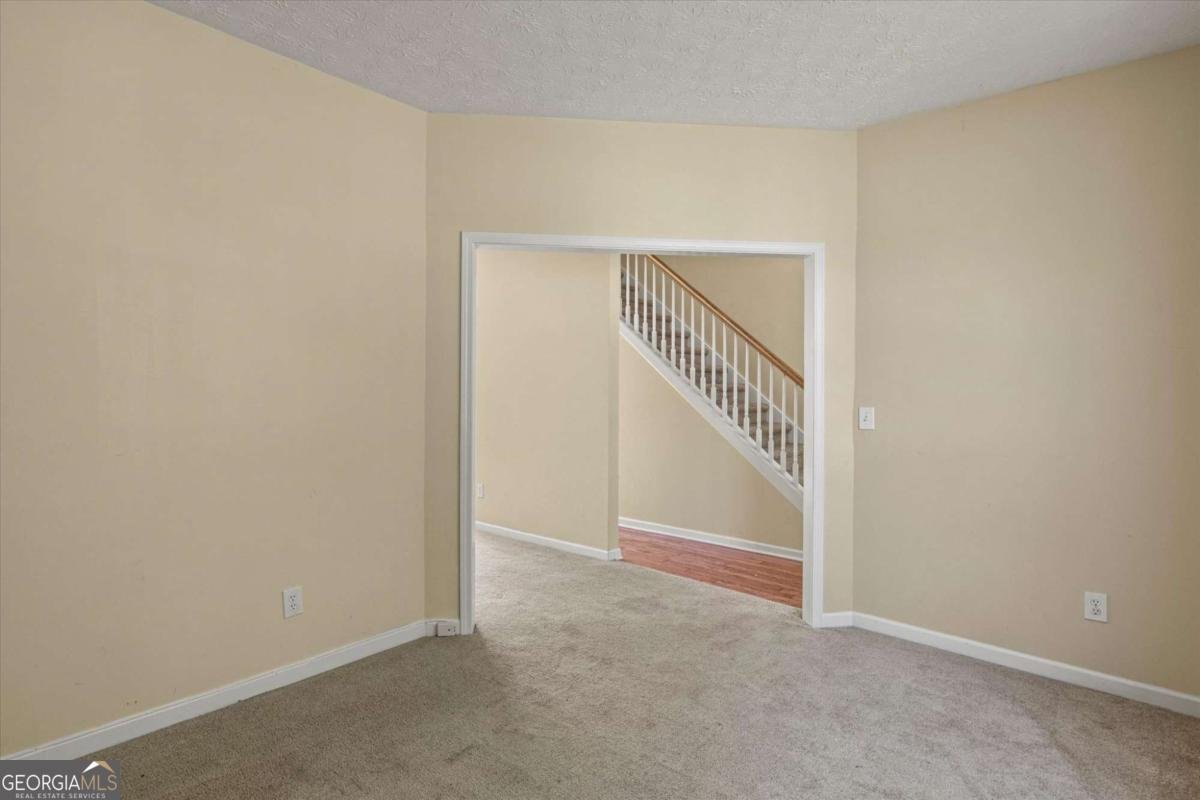 1082 Old Greystone Drive Lithonia - Photo 6