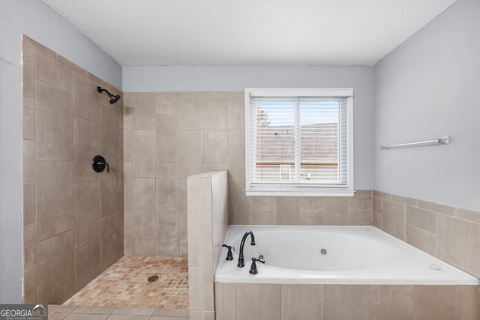 142 Acadian Drive Stockbridge - Photo 17