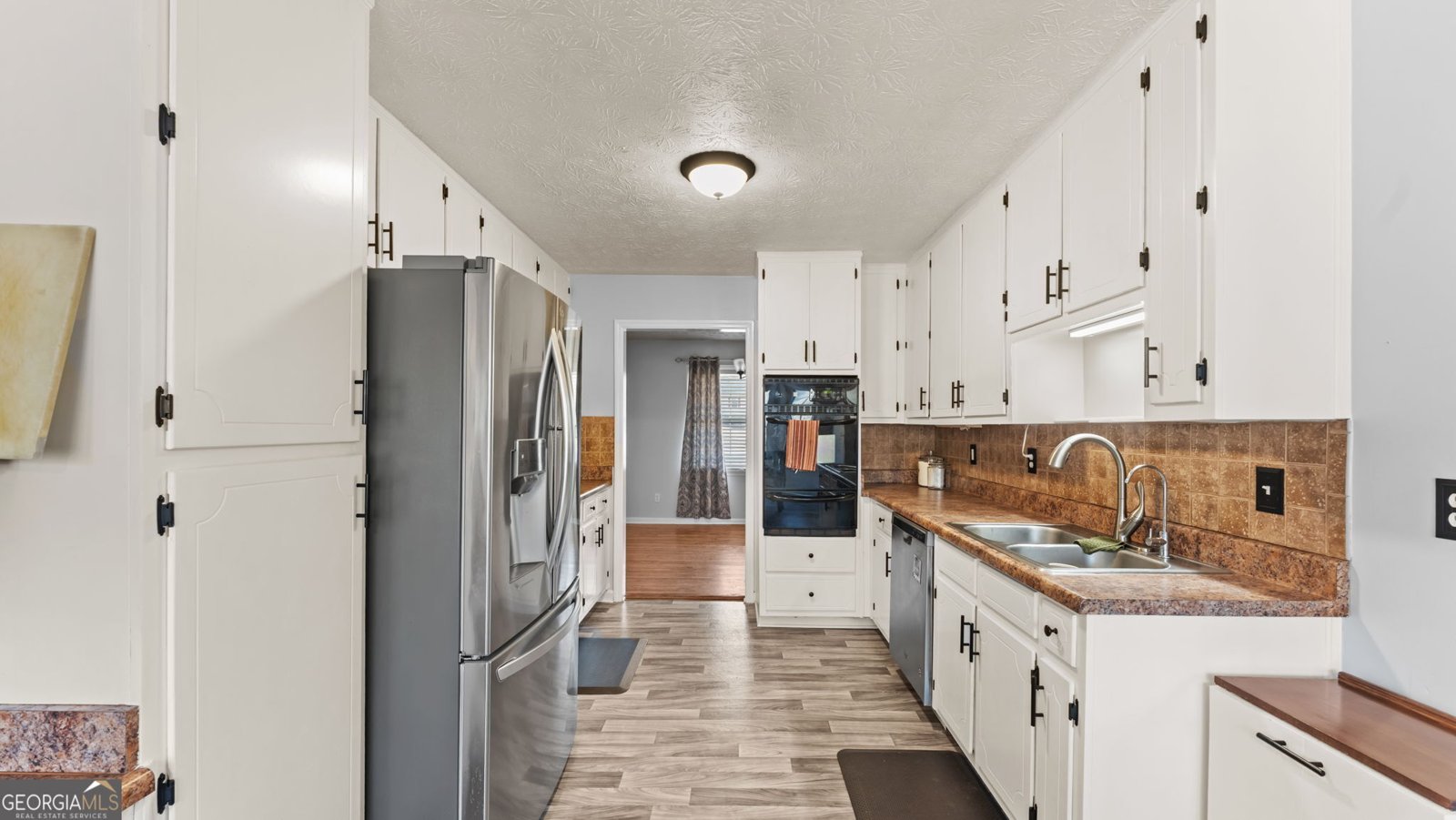 222 Robin Lane Stockbridge - Photo 9