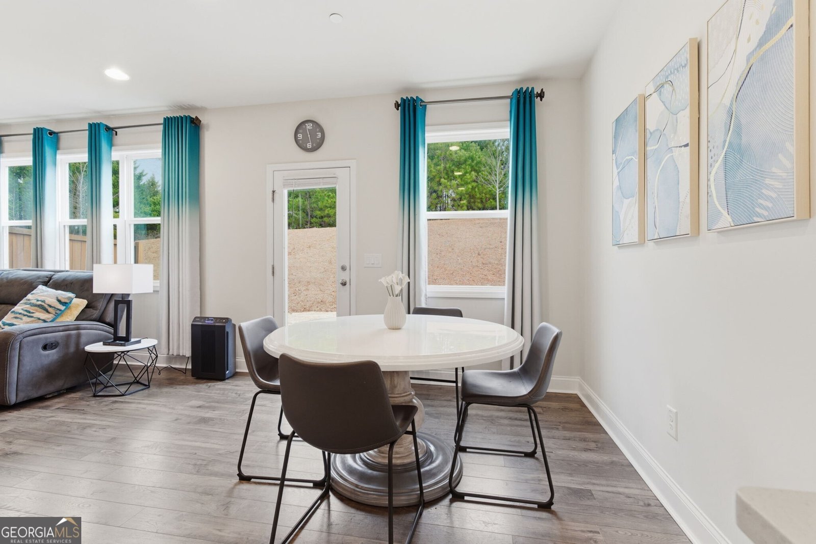 325 Hayden Circle Woodstock - Photo 12