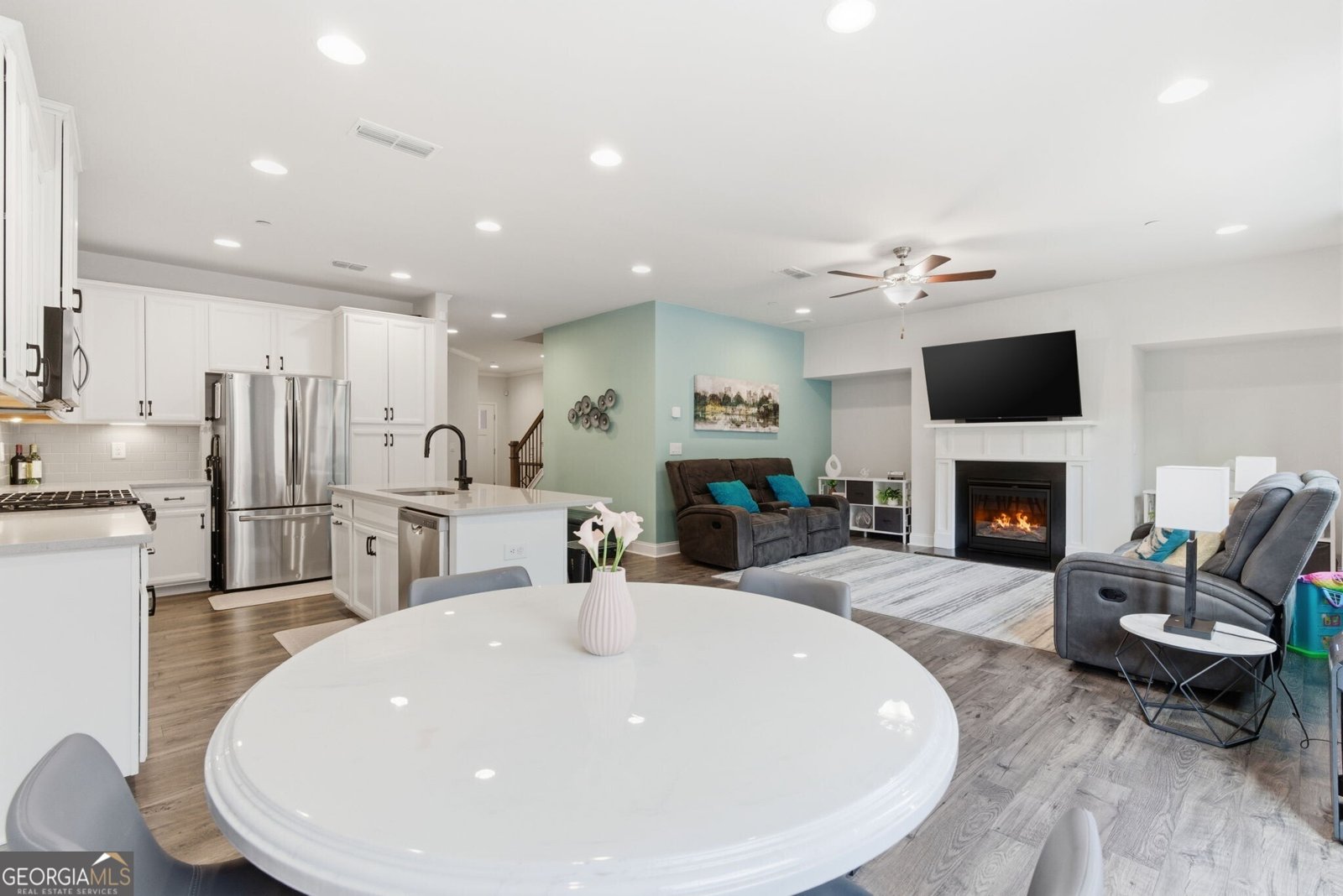 325 Hayden Circle Woodstock - Photo 13