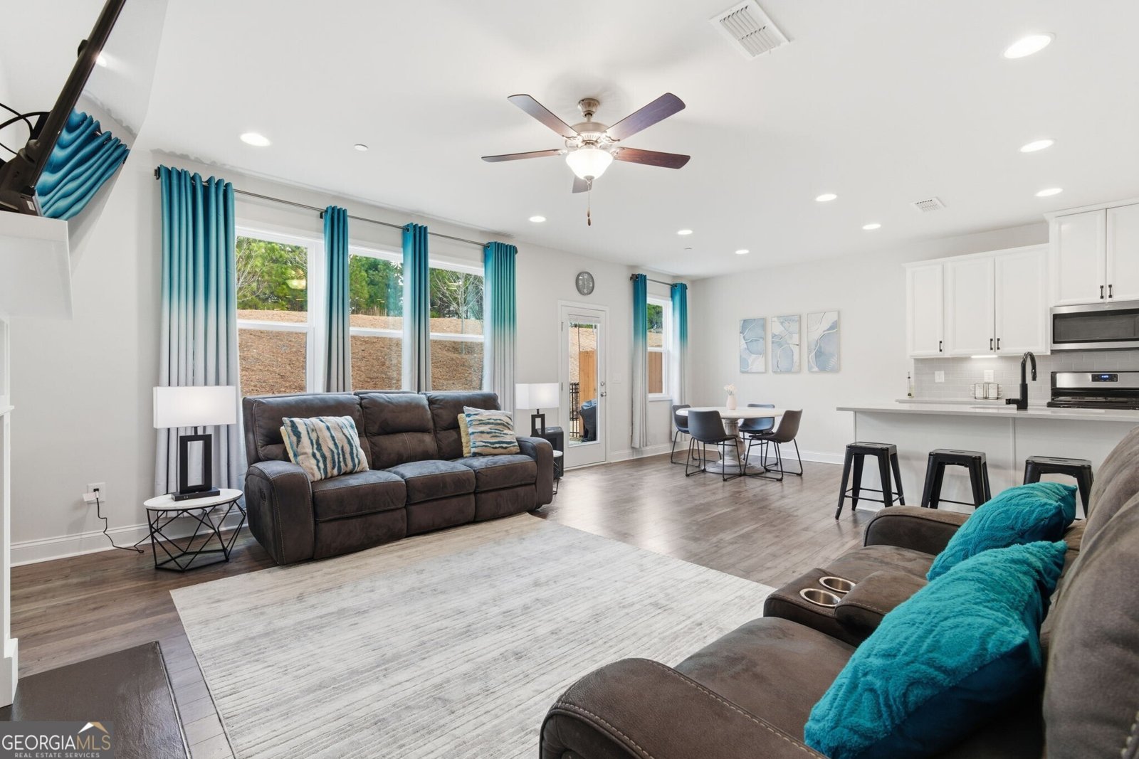 325 Hayden Circle Woodstock - Photo 17