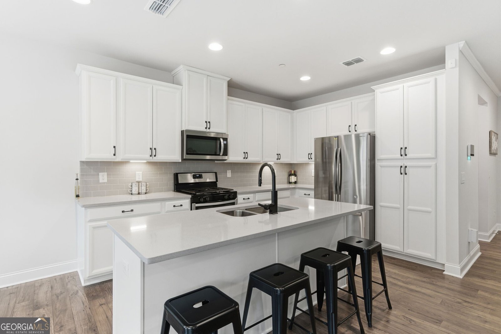 325 Hayden Circle Woodstock - Photo 8