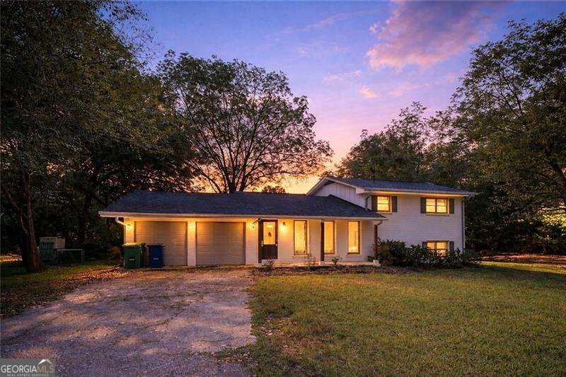 2761 Zane Grey Drive Atlanta - Photo 1