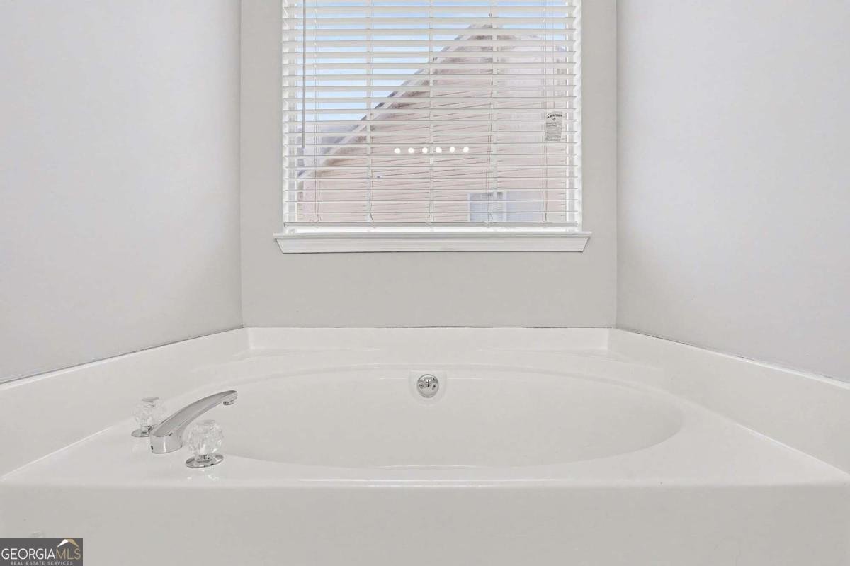 11790 Spring Lake Way Fayetteville - Photo 16