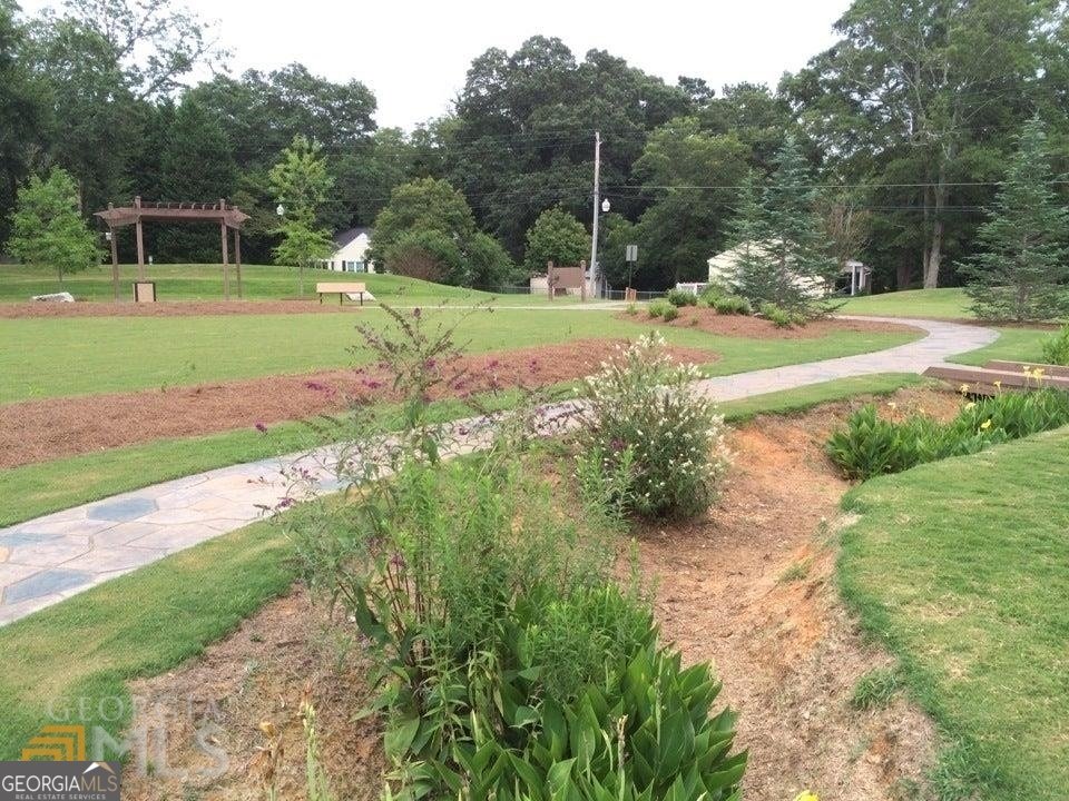 323 COLLEGE Street Griffin - Photo 14