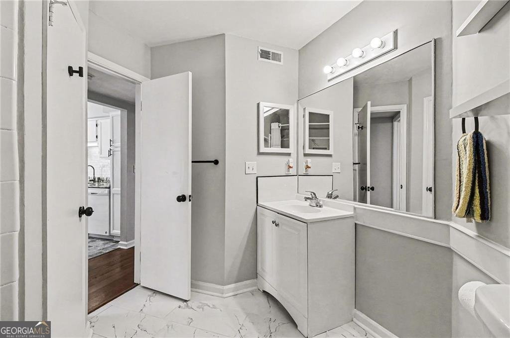 706 Glenleaf Drive Peachtree Corners - Photo 16