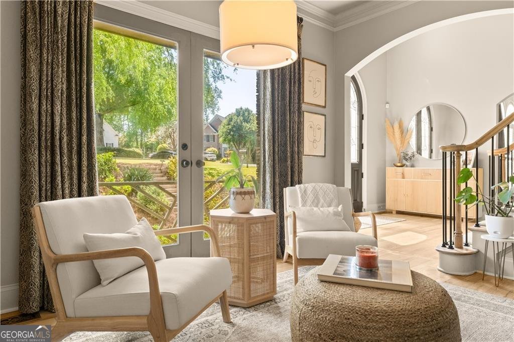 355 Hurst Bourne Lane Johns Creek - Photo 7