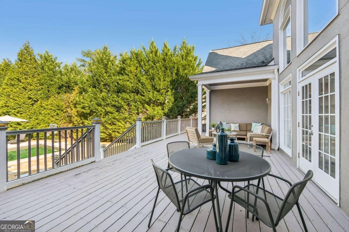 1135 Ascott Valley Drive Johns Creek - Photo 14