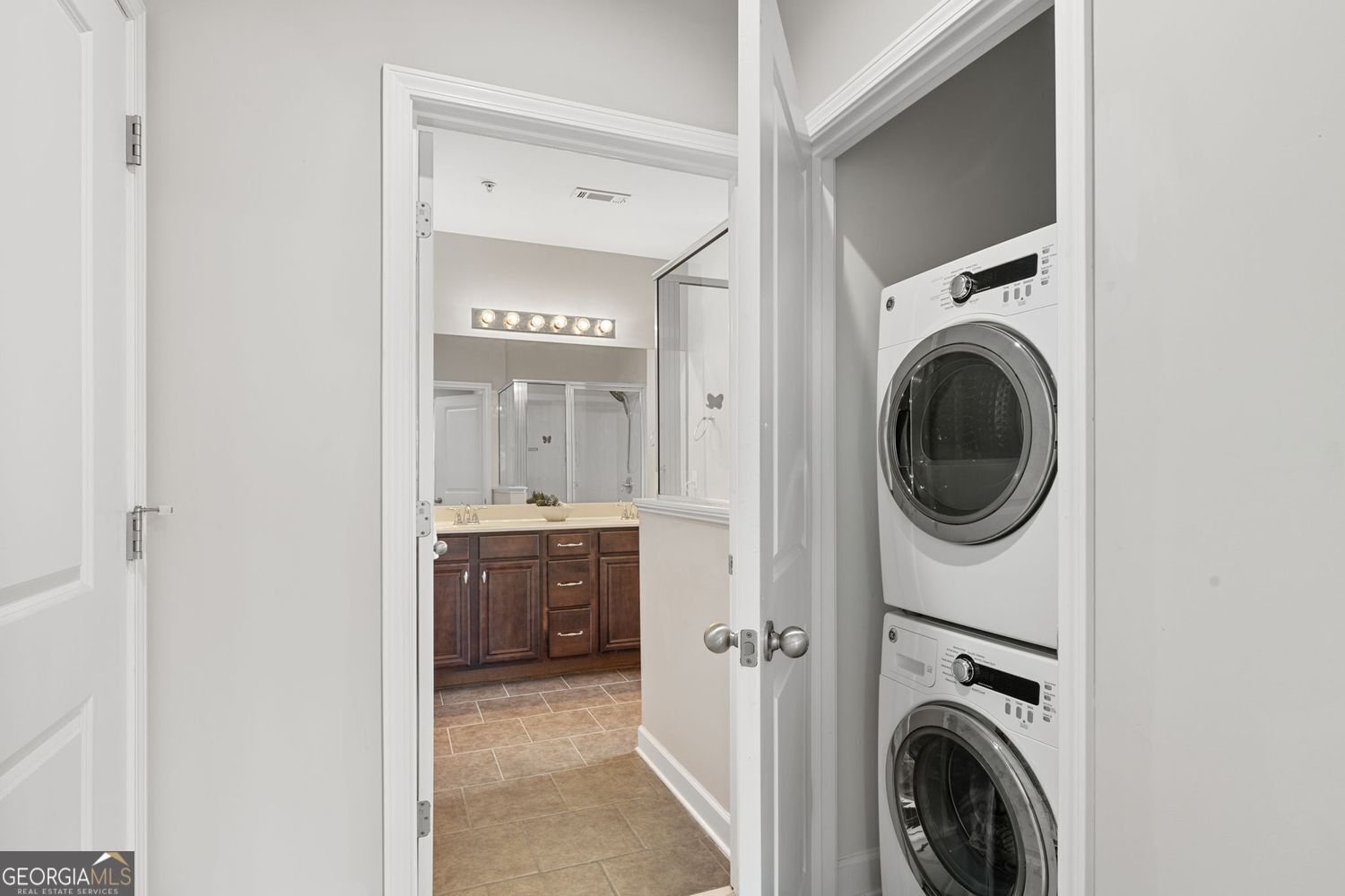 7265 Glisten Avenue Sandy Springs - Photo 14