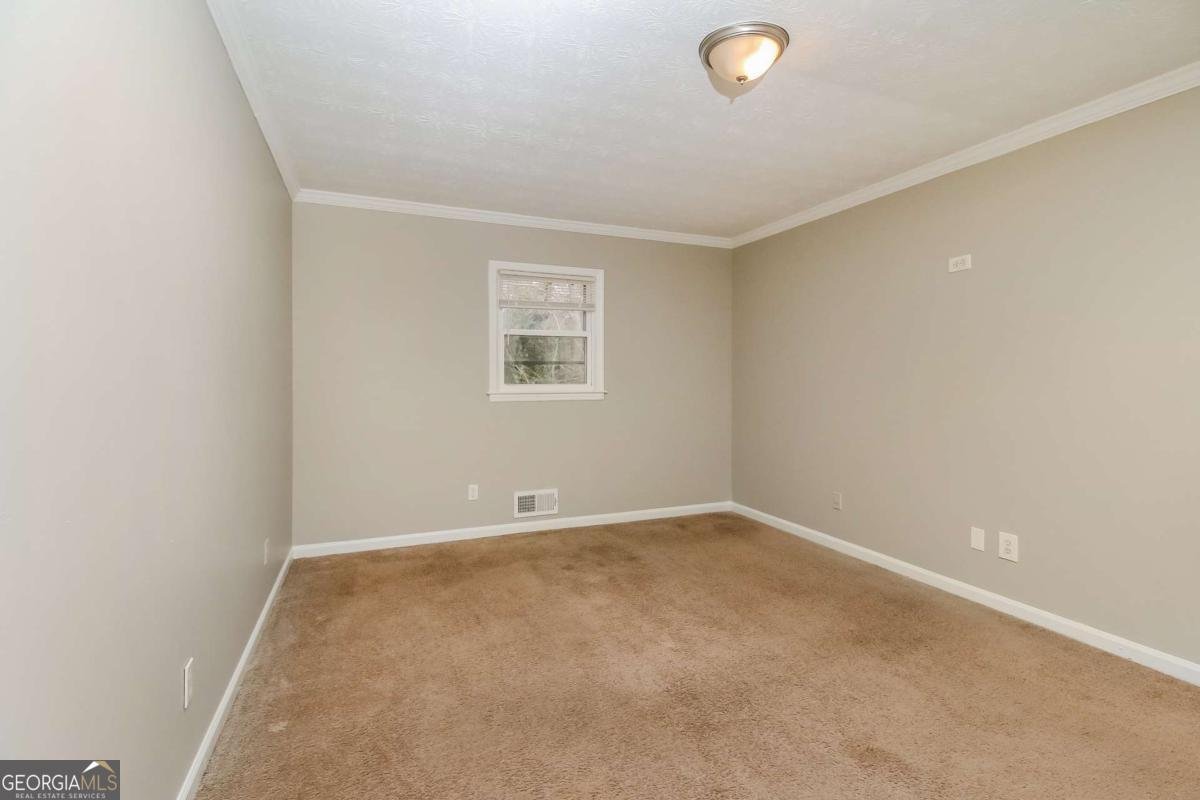 4033 Emerald North Circle Decatur - Photo 13