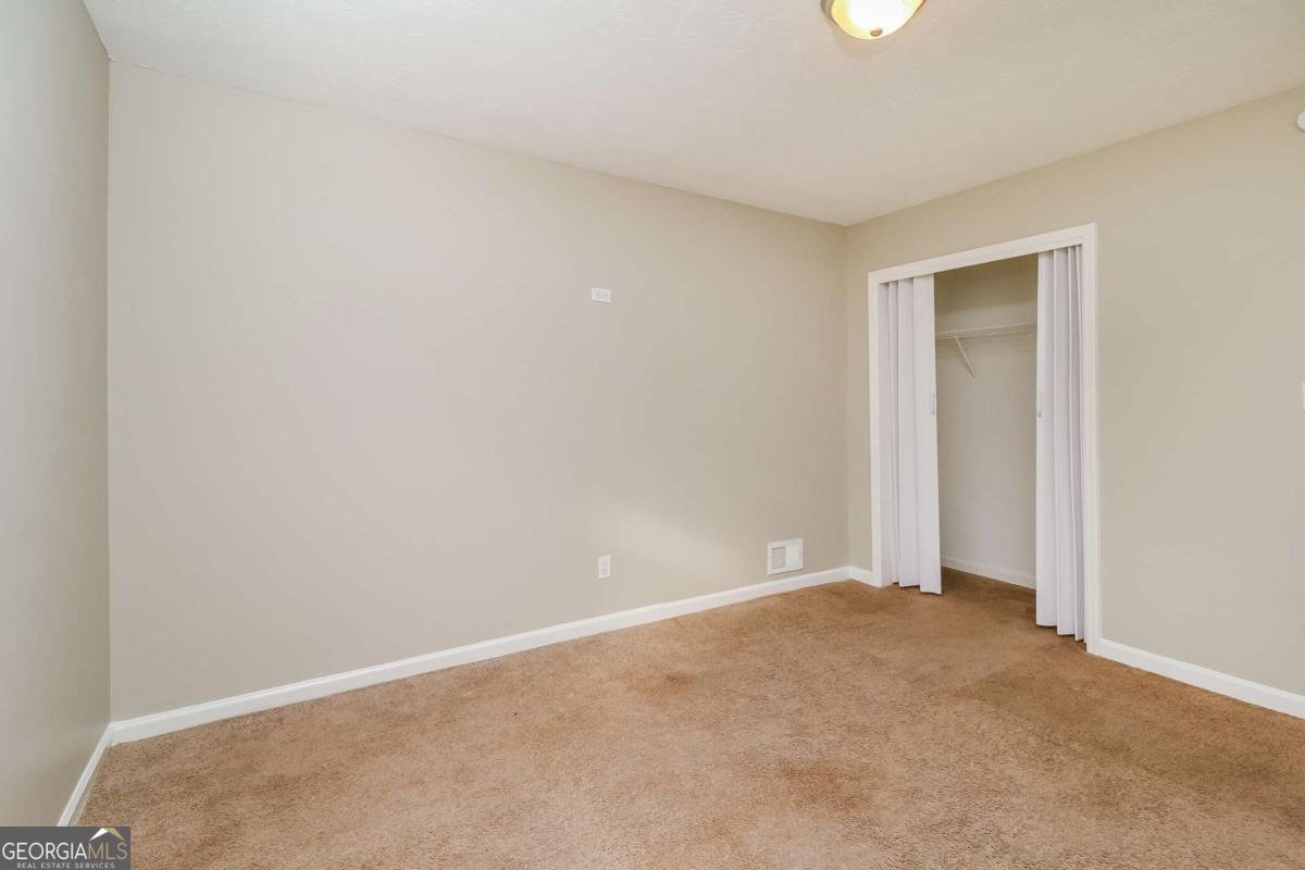 4033 Emerald North Circle Decatur - Photo 20