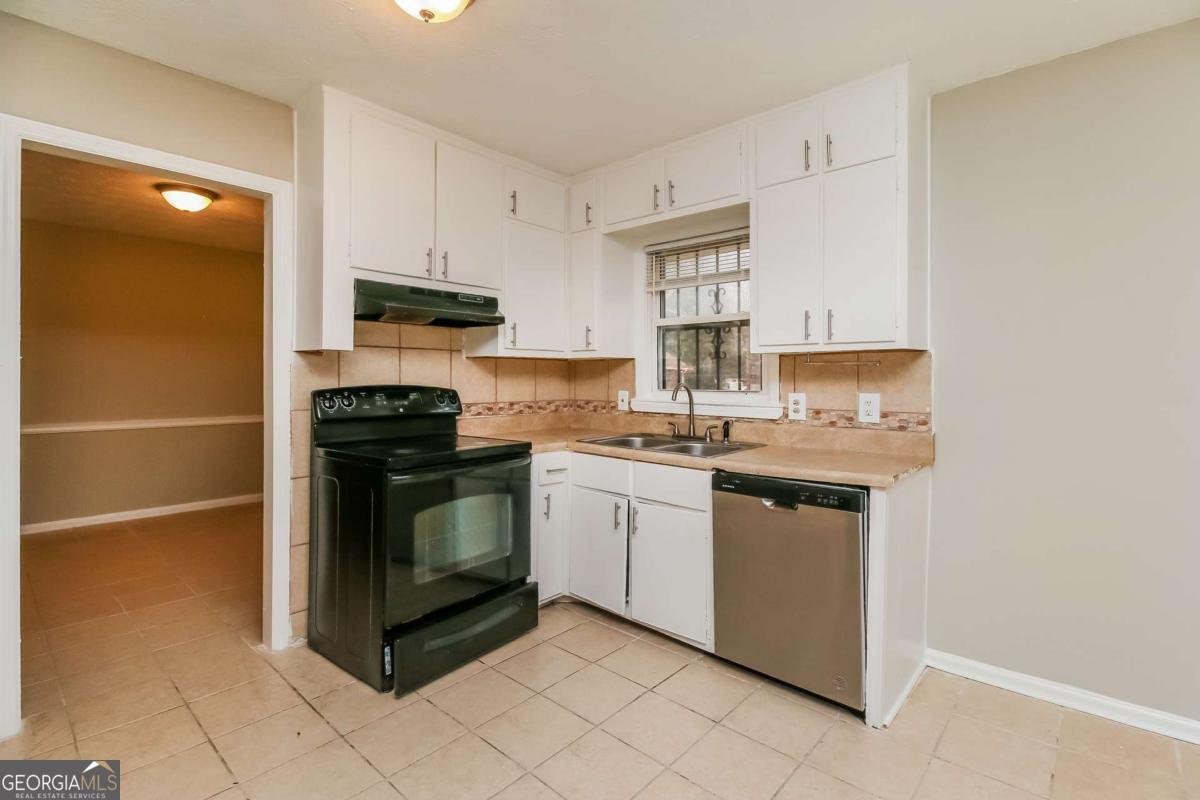 4033 Emerald North Circle Decatur - Photo 8