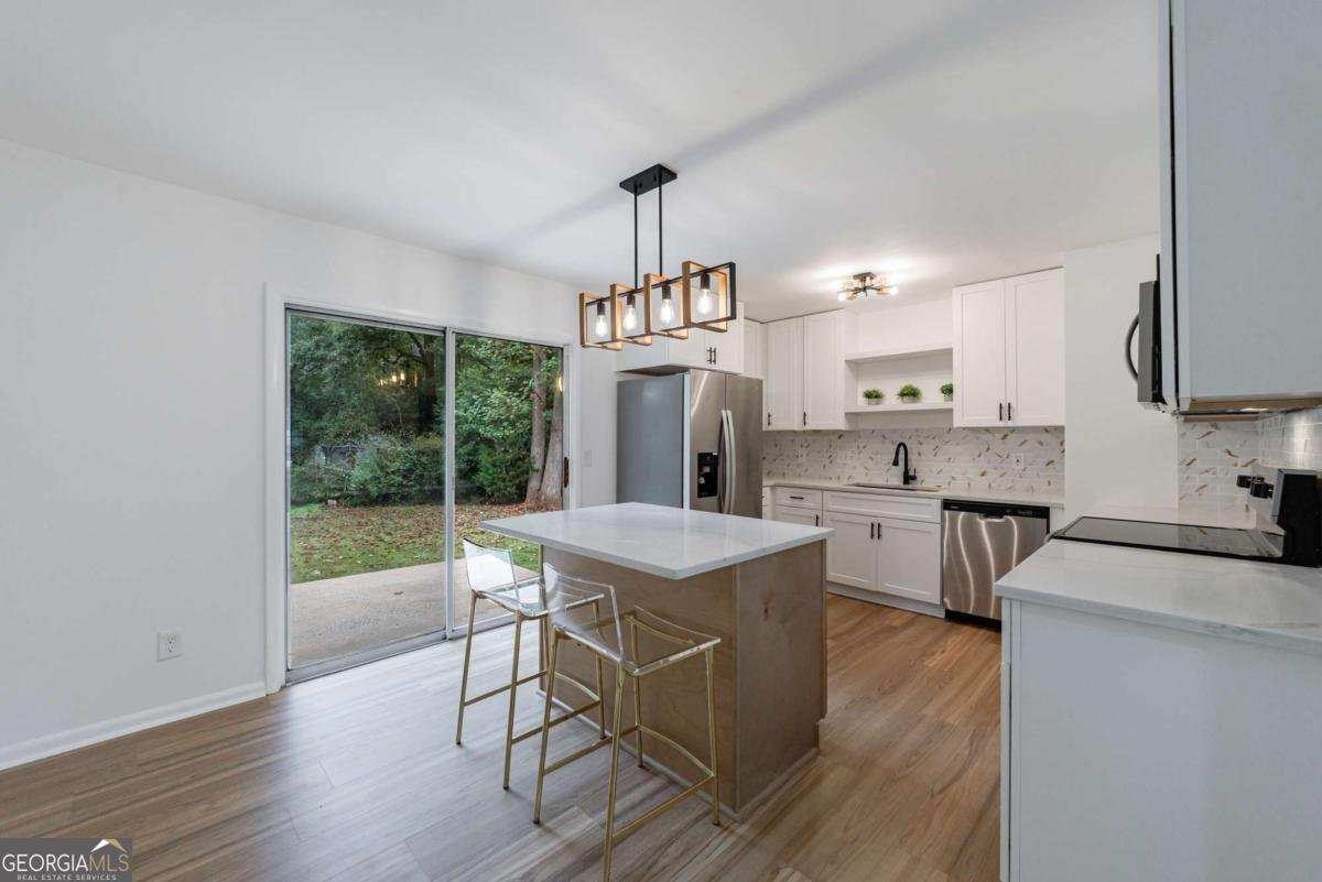 4360 Sasanqua Court Tucker - Photo 9