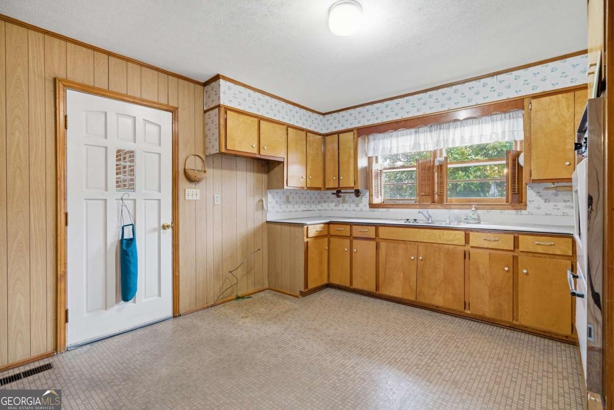 111 Mckenzie Street Adairsville - Photo 13