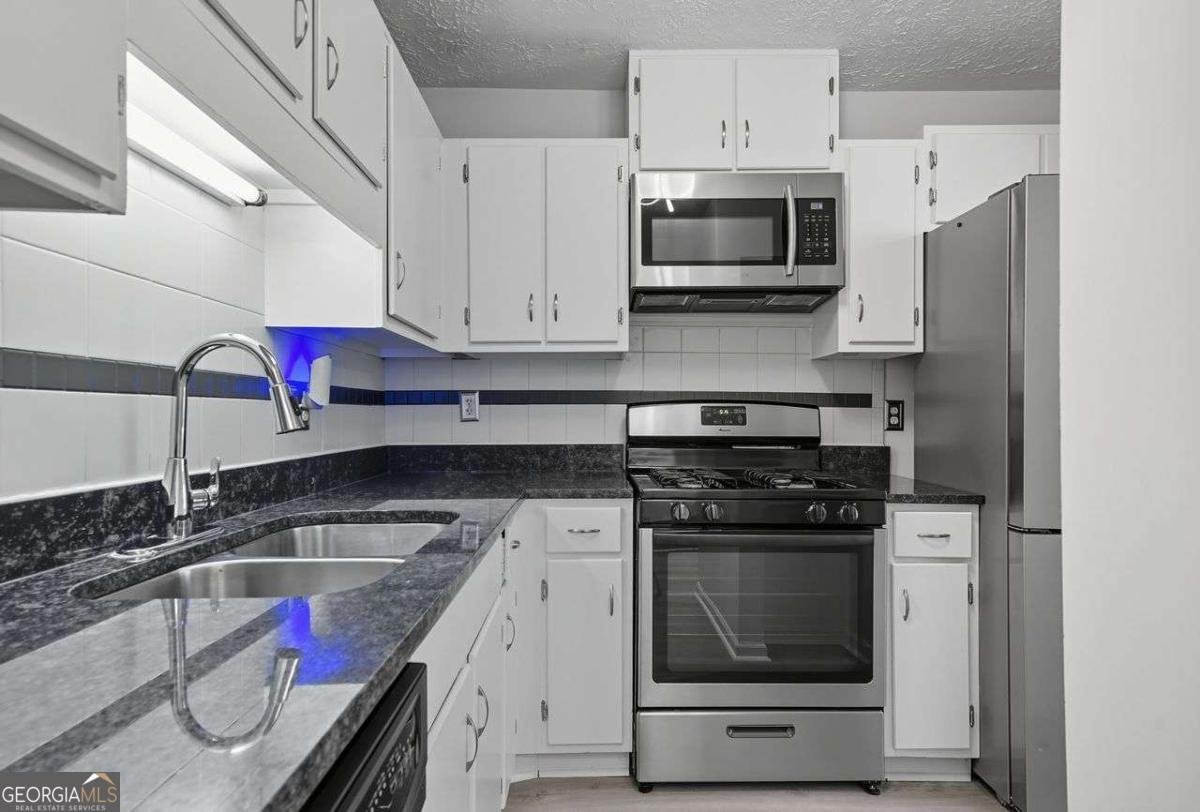 6615 Sienna Court Peachtree Corners - Photo 15