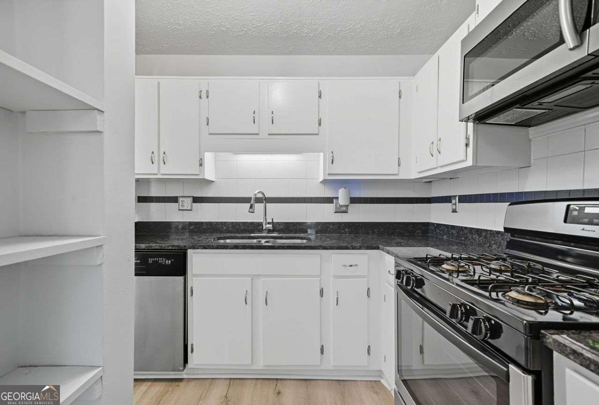 6615 Sienna Court Peachtree Corners - Photo 17