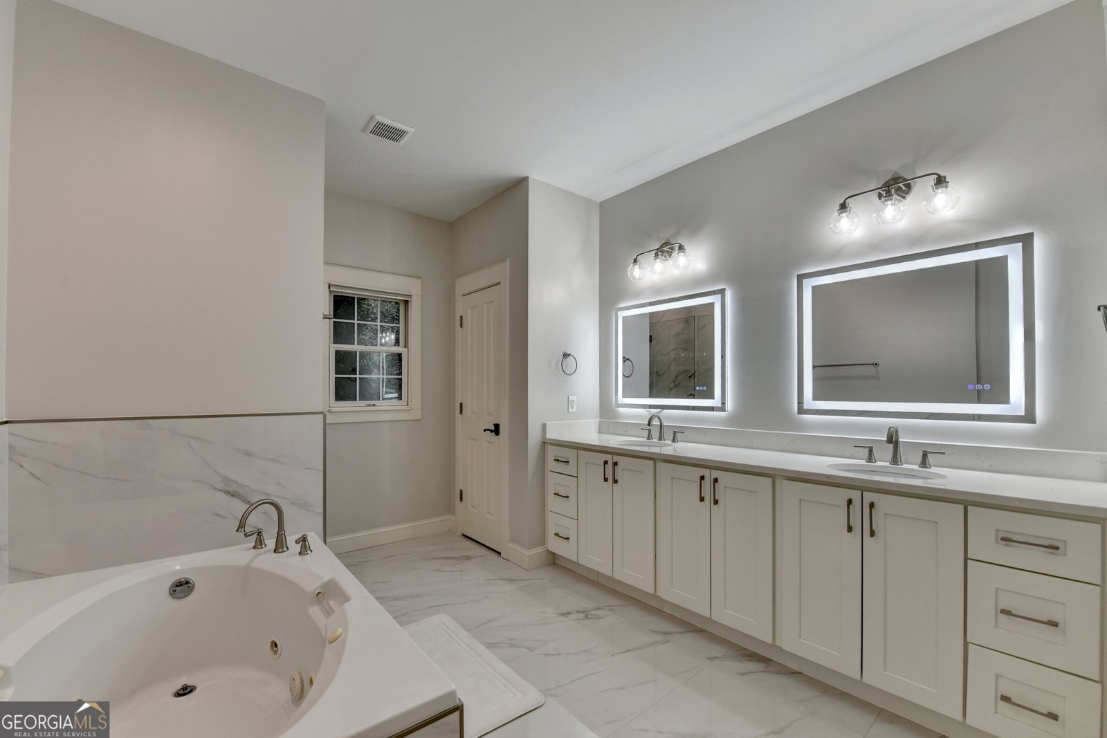 4541 Meadow Club Drive Suwanee - Photo 6