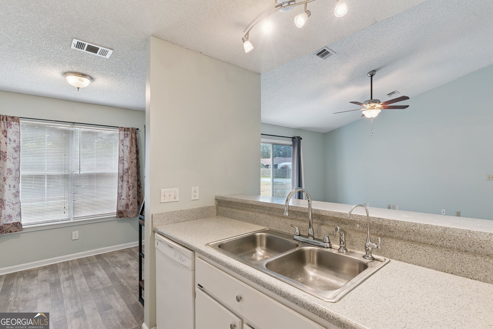 201 Foxwood Drive Kingsland - Photo 10