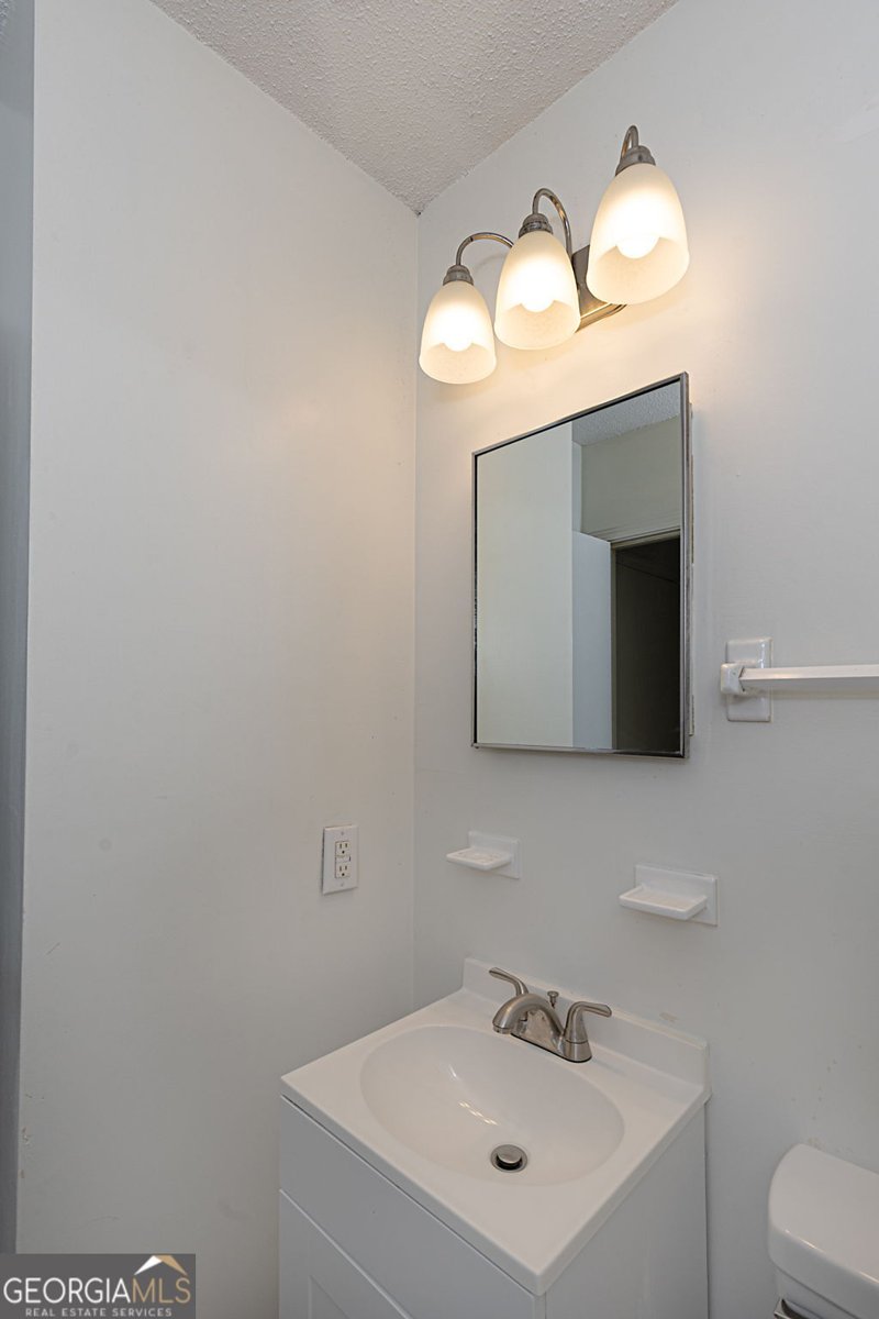 1029 Amber Drive Columbus - Photo 13