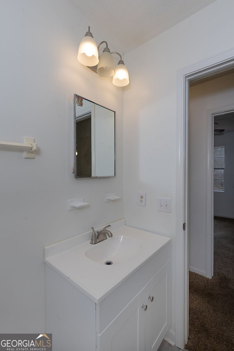 1029 Amber Drive Columbus - Photo 15