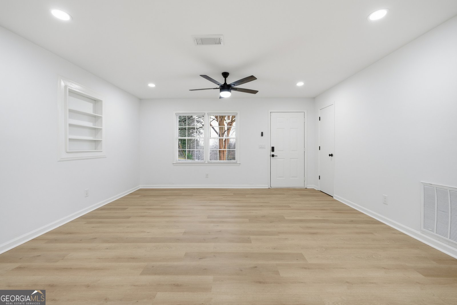 2095 Mulkey Road Marietta - Photo 7