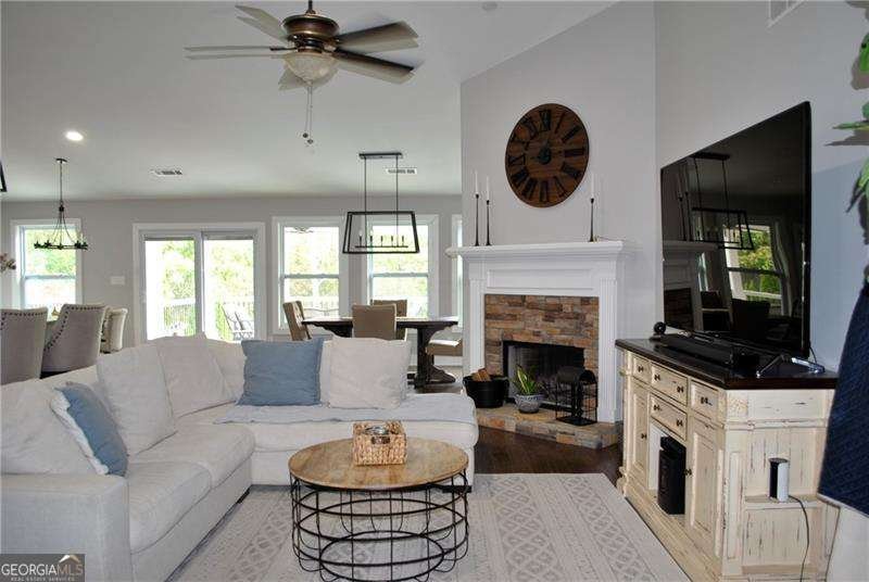 718 Bartow Drive Dacula - Photo 7