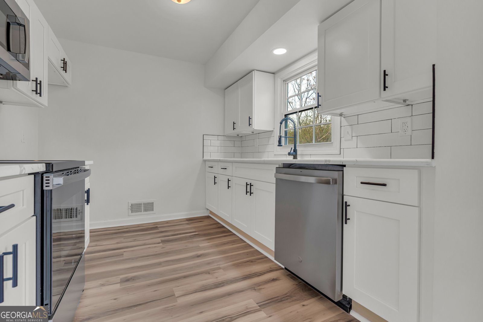 1160 Planing Mill Road Greensboro - Photo 38