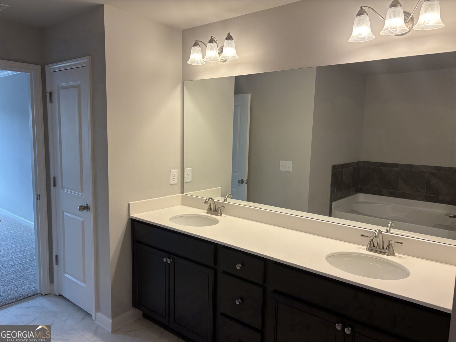 5282 Fox Den Road Oakwood - Photo 31
