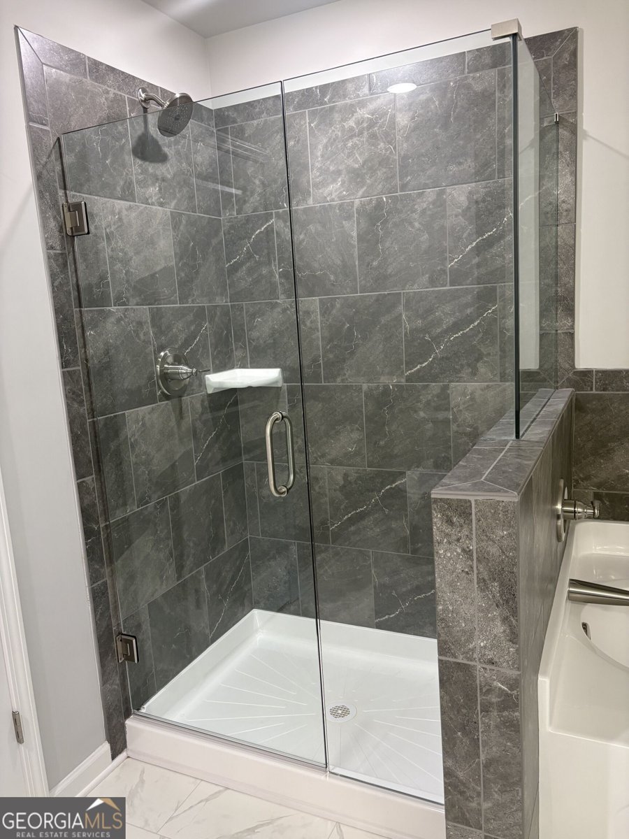 5282 Fox Den Road Oakwood - Photo 33