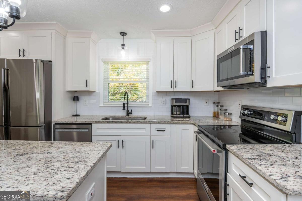 4270 Main Street Acworth - Photo 17