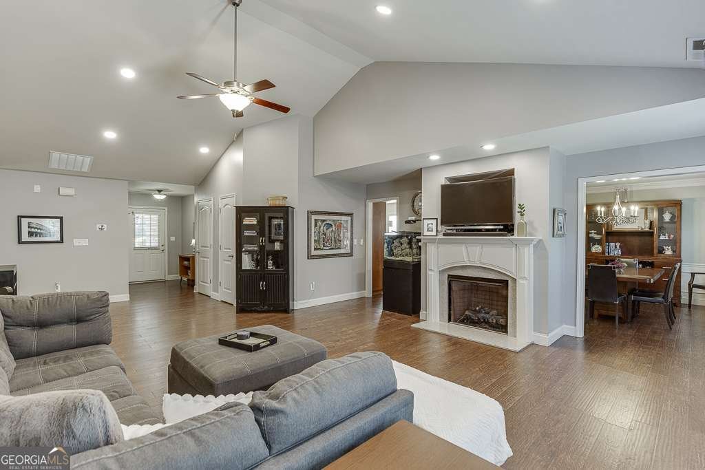 5652 Leaf Ridge Lane Buford - Photo 7