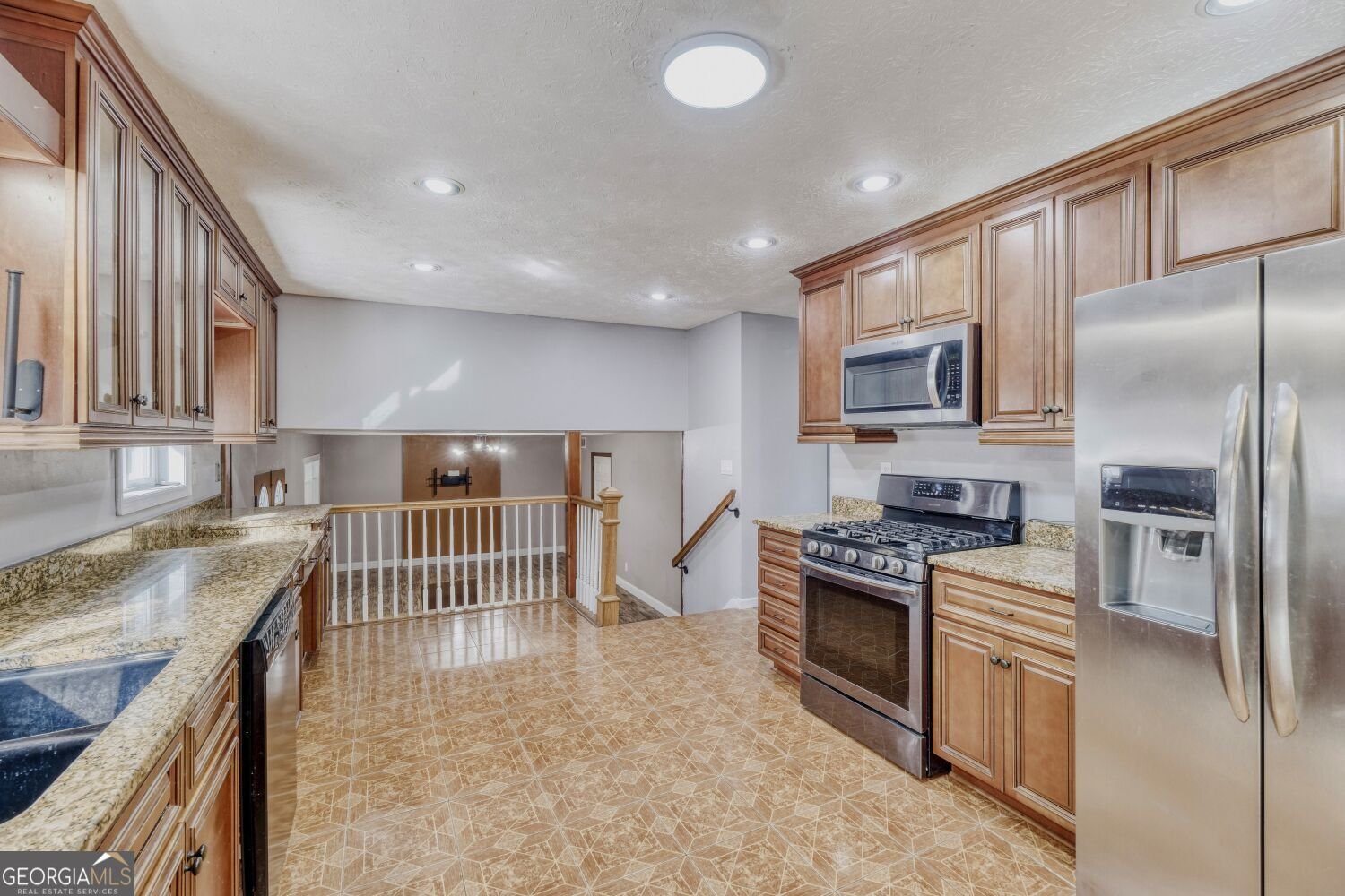 2201 Colonial Oak Way Stone Mountain - Photo 15